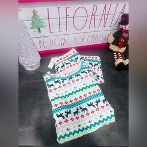 NEW w/Tags - Kids Christmas Pajama Set - Size 14